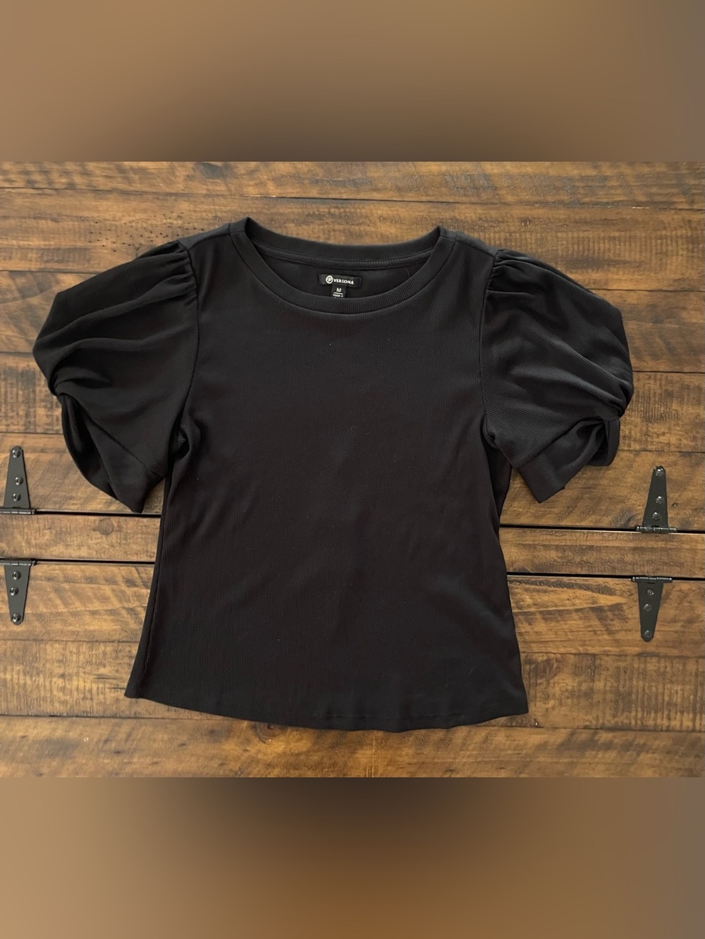 Versona Black Puff Sleeve Stretch Top – Size Medium